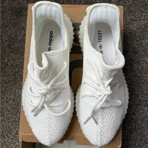 Yeezy Adidas Triple White Mens Shoe 7 1/2